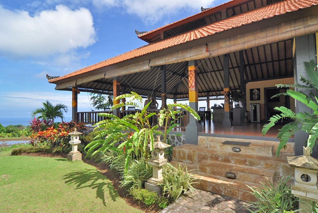 Puri Mangga Sea View Resort And Spa Lovina Eksteriør billede