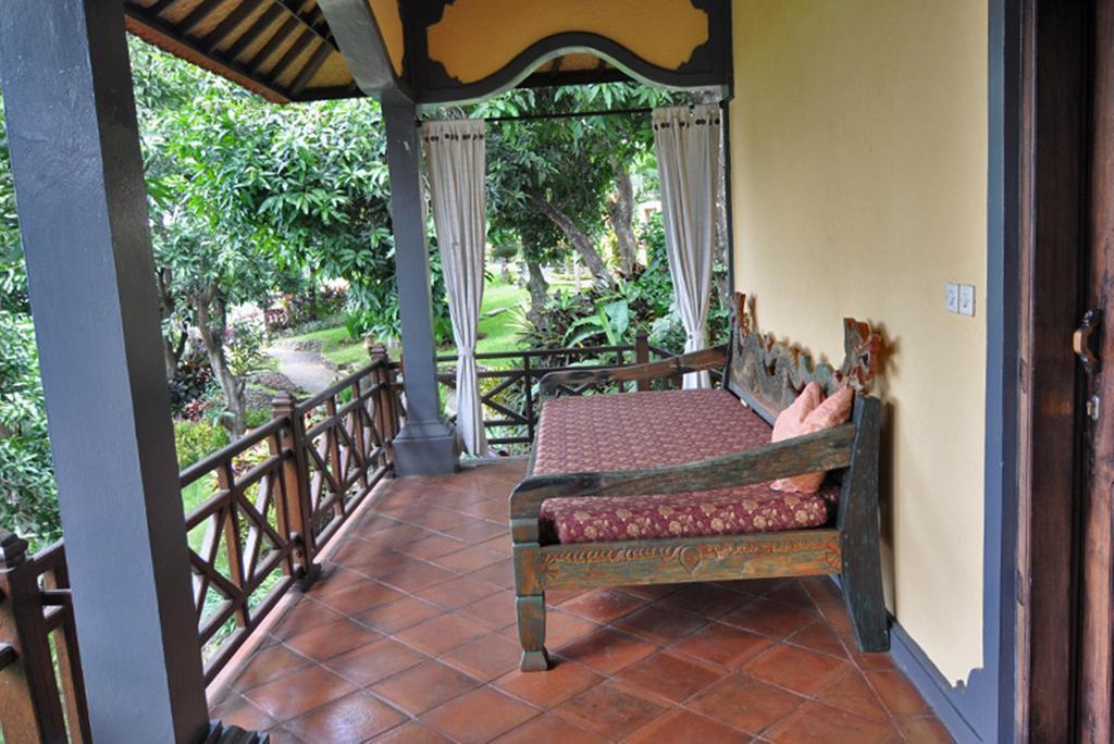 Puri Mangga Sea View Resort And Spa Lovina Eksteriør billede